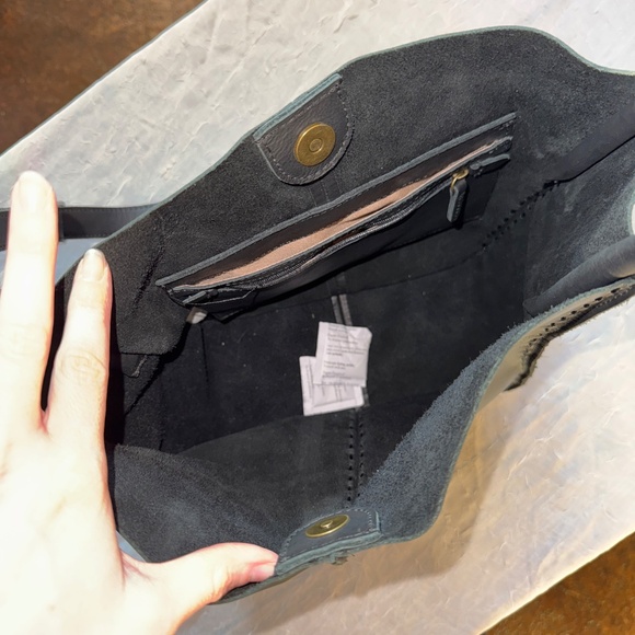 The Sak $169 Los Feliz Crossbody - Picture 14 of 16